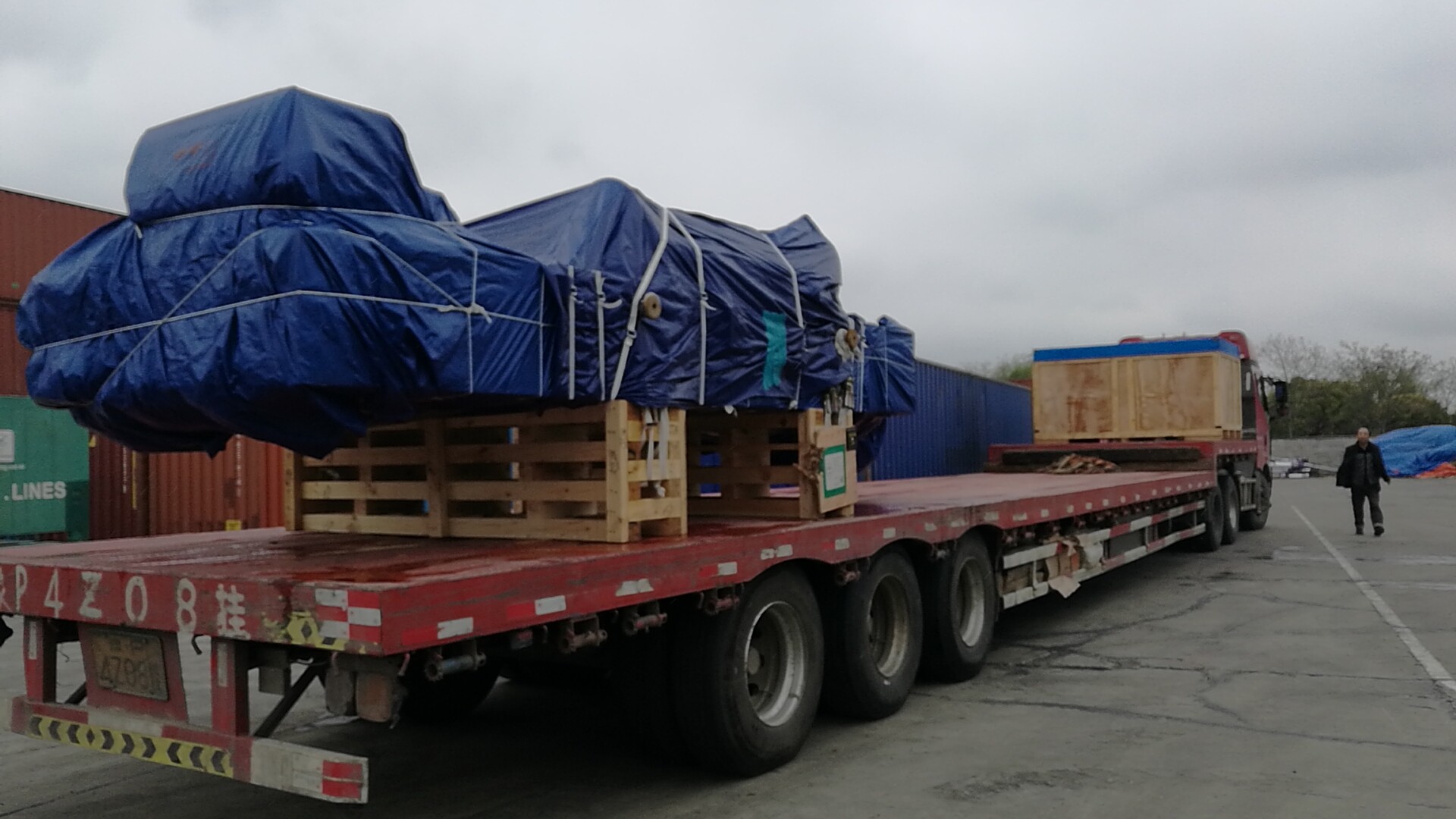 楚基物(wù)流為(wèi)您講解：大件物(wù)流貨運一定要注意到運輸的方式