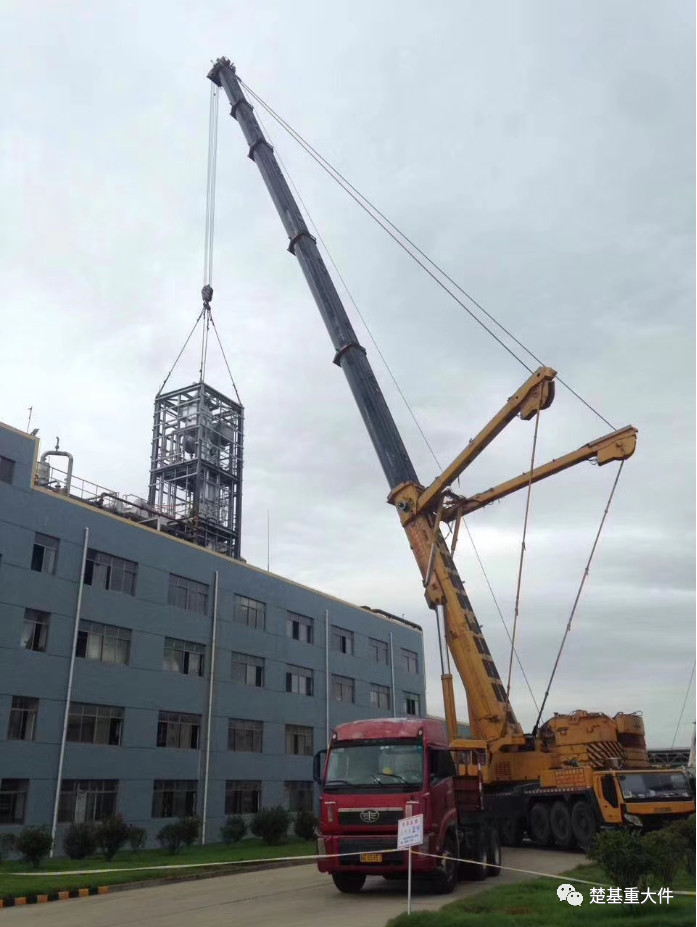 精(jīng)餾塔吊裝(zhuāng)