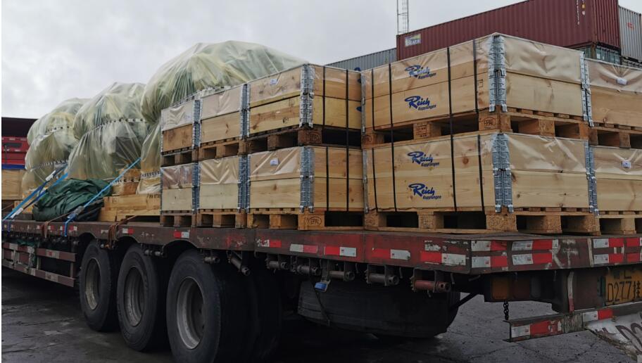 楚基物(wù)流 發動機運輸