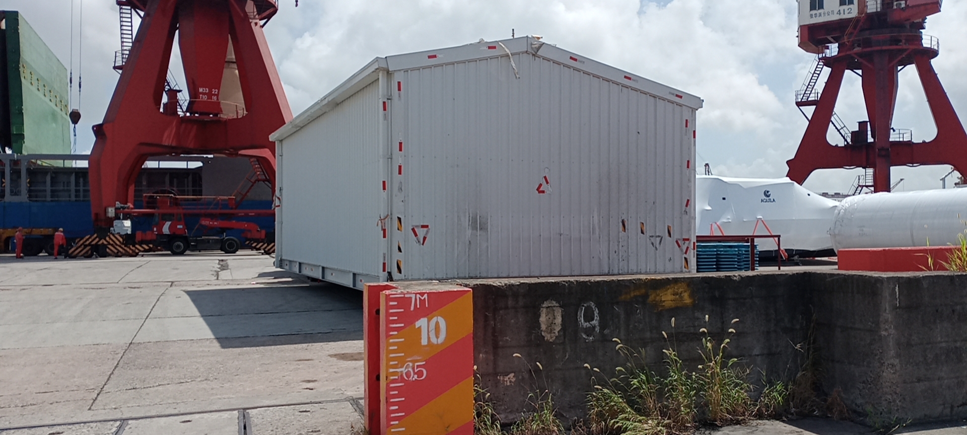 船邊直裝(zhuāng)，楚基運輸