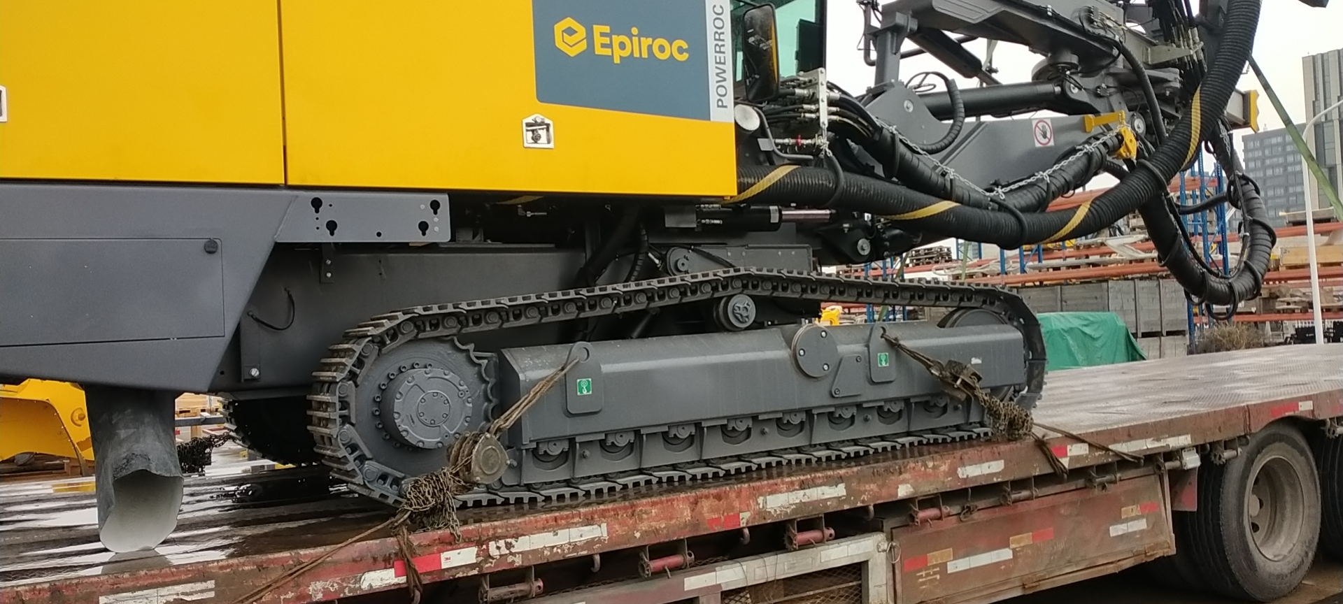 工(gōng)程設備楚基物(wù)流承運